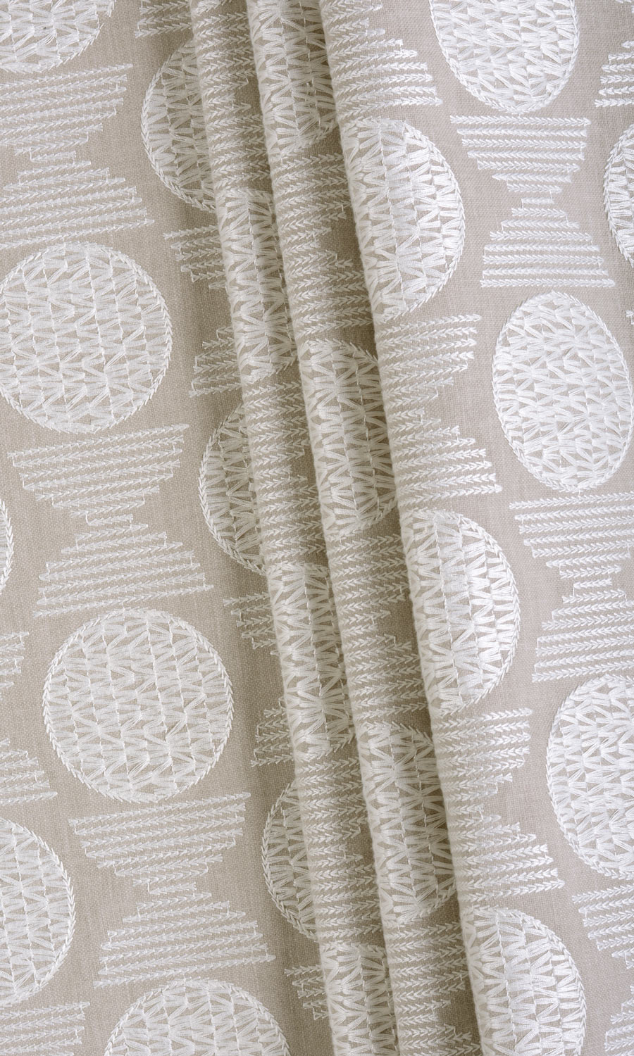 'Tavaline' Geometric Patterned Curtains (Oatmeal Beige)